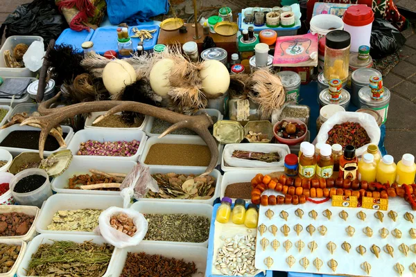 食品摊位在艾尔、 马拉喀什、 摩洛哥 — 图库照片