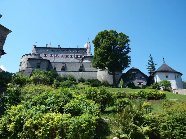 Средневековый замок Хоэнверфен — стоковое фото