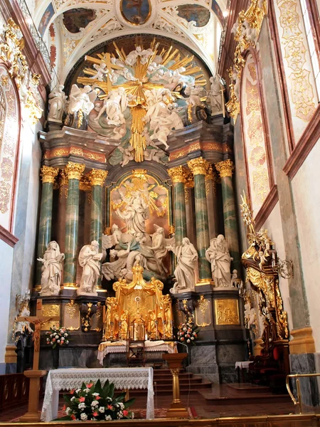 stock image Altar in the Basilica of Jasna Gora