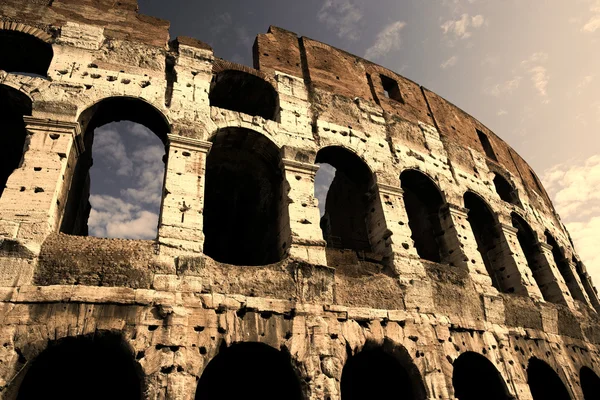 Colosseum erken akşam — Stok fotoğraf