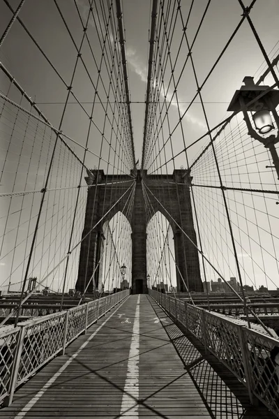 Brooklyn Bridge in New York city — Stock Photo, Image