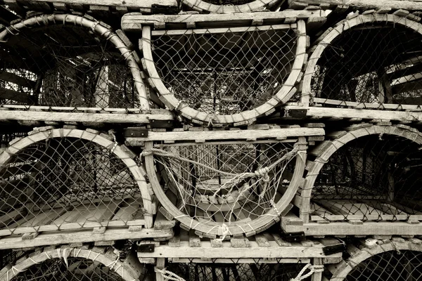 Μια Εικόνα Των Παλαιών Καραβίδες Παγίδες Δίπλα Στη Θάλασσα — Φωτογραφία Αρχείου