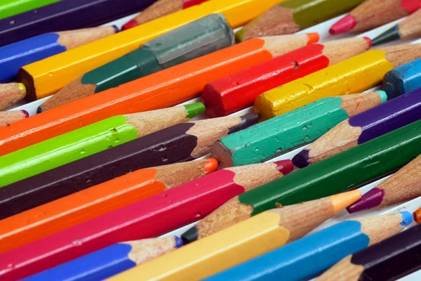 Використовується фарбування олівці — стокове фото