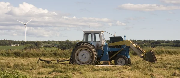 Rozdělená do traktoru — Stock fotografie