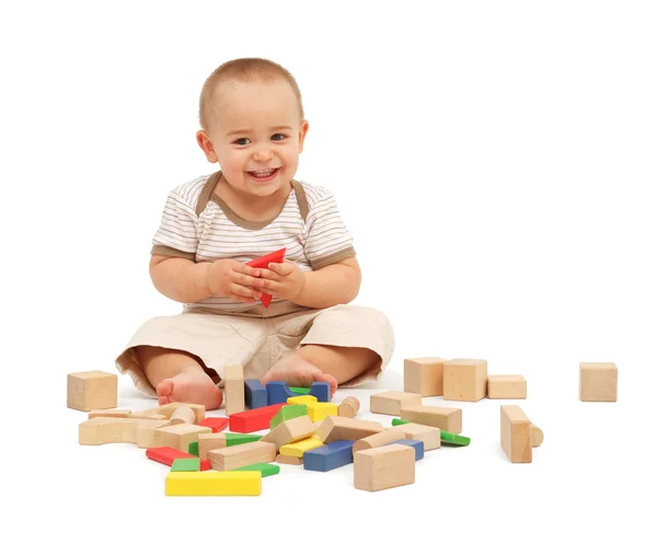 小男孩玩方块游戏 — 图库照片