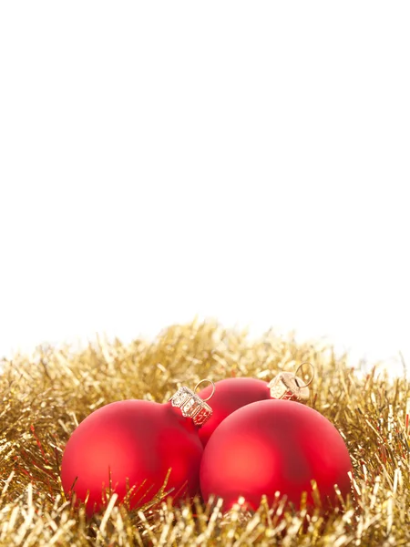 Rote Weihnachtskugeln — Stockfoto
