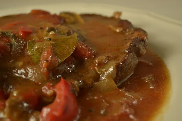 Steak Boeuf Recouvert Tomates Épicées — Photo