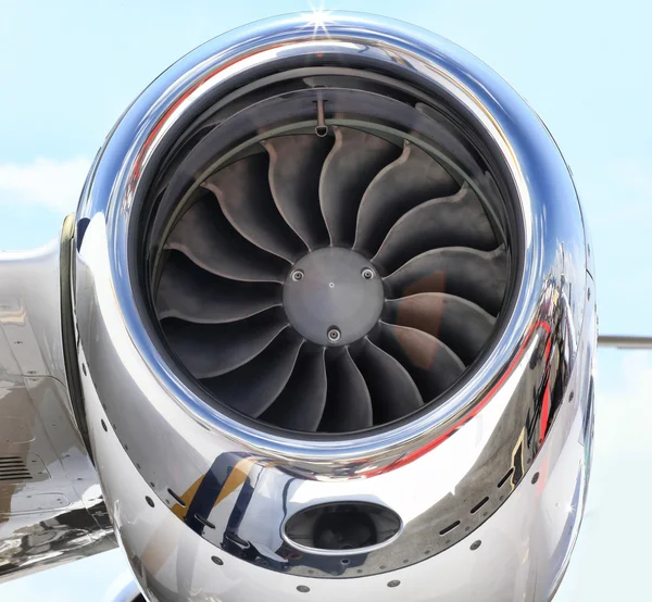 Авиационный двигатель — стоковое фото