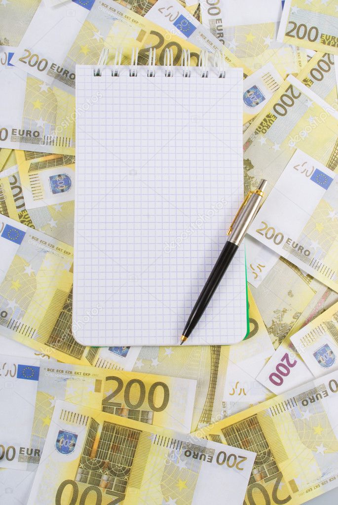 Writing-book for notes with pen on banknotes 200 euros