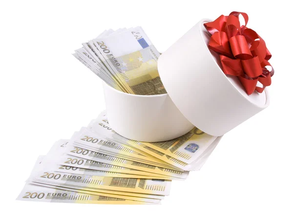 Caja redonda blanca llena de billetes por doscientos euros — Foto de Stock