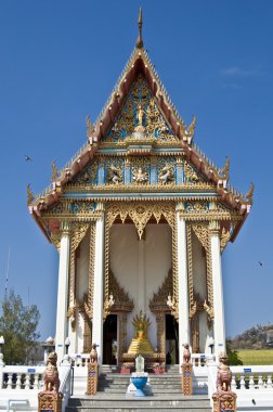 Wat Khao Lan Thom