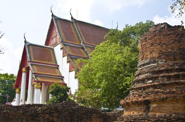 Viharn Phra Mongkol Bo-Bitr