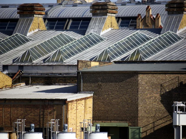 Kwo-Werkstatt-Dach-Detail — Stockfoto