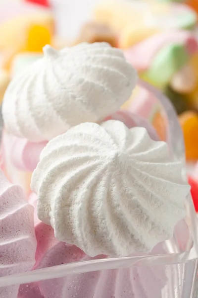 Şeker ve çikolata meringues — Stok fotoğraf