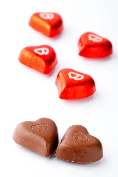 Lahodné Čokoládové Srdce Pro Den Svatého Valentýna Bílém Pozadí — Stock fotografie