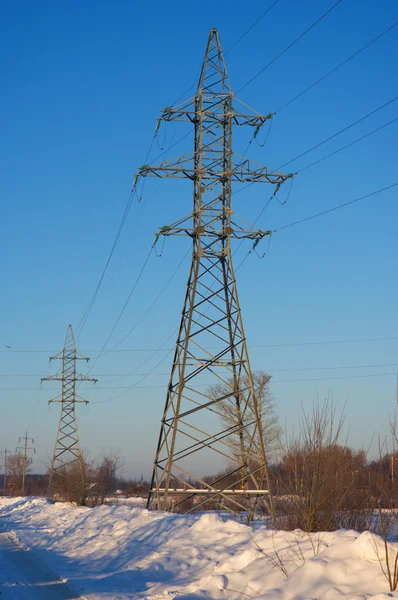 Afhankelijkheid elektrische leidingen — Stockfoto