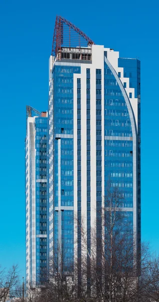 Immeuble moderne de grande hauteur — Photo