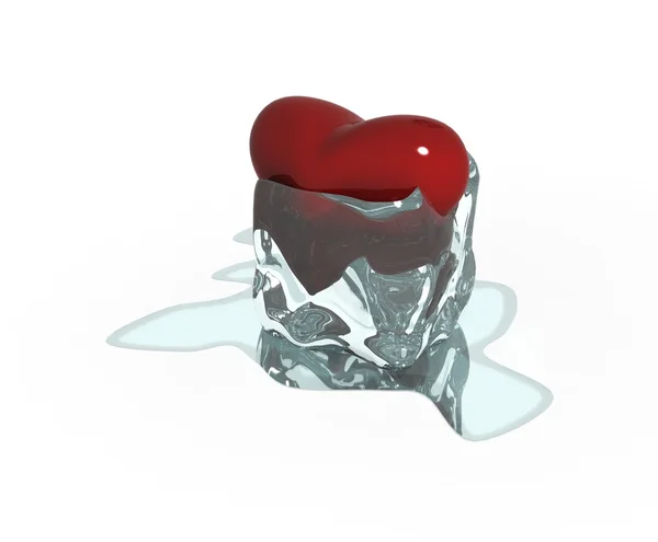 Coração vermelho congelado em cubo de gelo isolado em branco — Fotografia de Stock