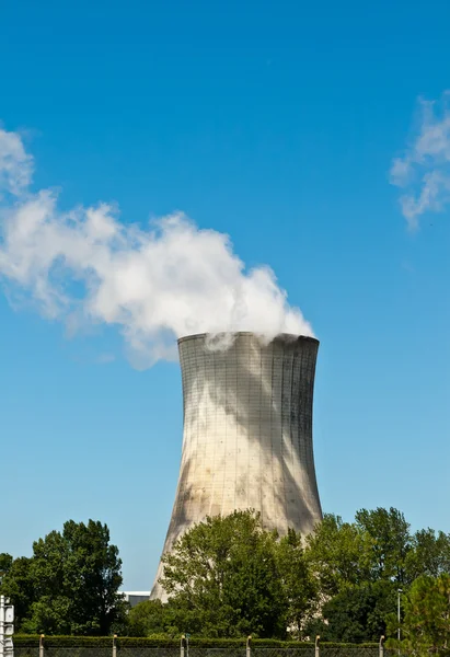 Jaderné věž — Stock fotografie