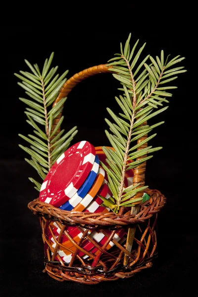 Чипсы корзина бонус на Рождество — стоковое фото