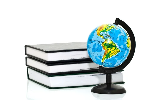 Globe with books — Stock Photo, Image