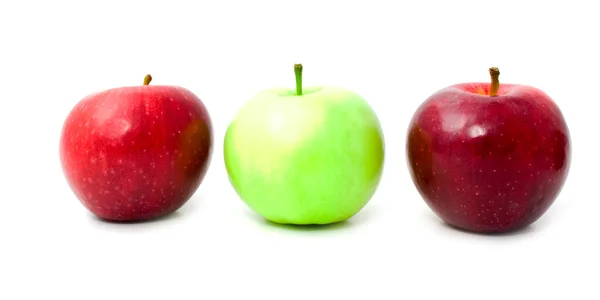 Čerstvá jablka v řadě — Stock fotografie
