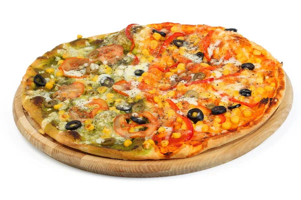 Pizza Auf Einem Holzbrett — Stockfoto