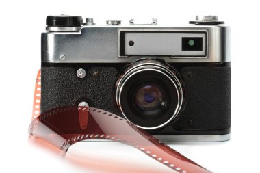 eski rangefinder fotoğraf makinesi ve film