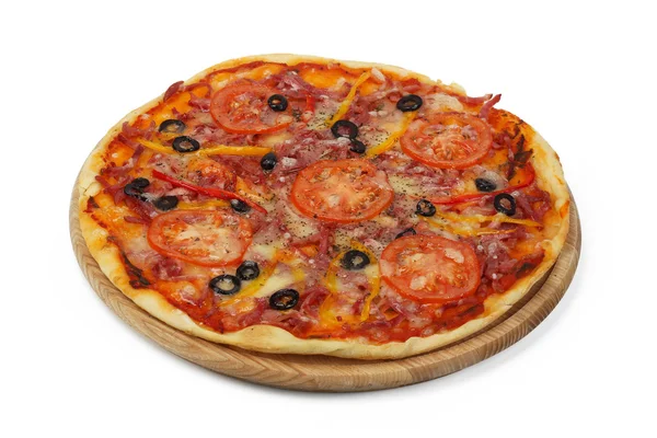 Ahşap tahta üzerinde pizza — Stok fotoğraf