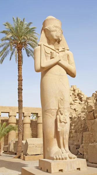 Standbeeld Tempel Van Ranses Iii Karnak Luxor — Stockfoto