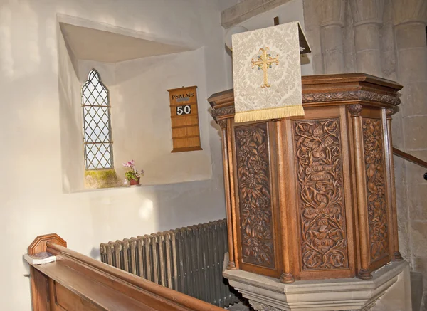 Altar in einer Kirche — Stockfoto