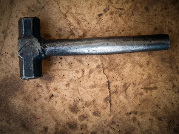 大硬金属锤 — 图库照片