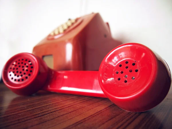 Eski kırmızı telefon — Stok fotoğraf
