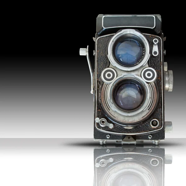 Fornt starego obiektywu typu twin odzwierciedlają aparatu — Zdjęcie stockowe