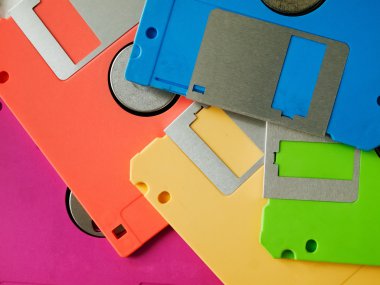 vijf kleur van oude diskette