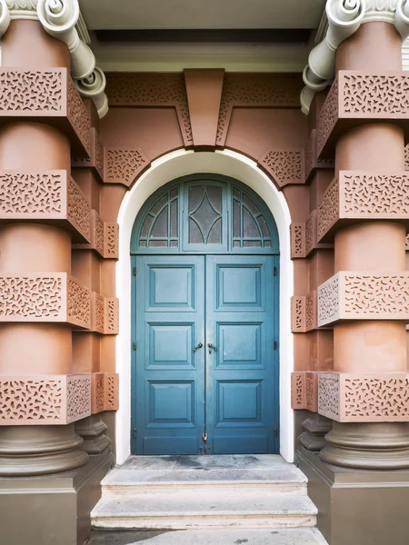 Modré vstupní dveře — Stock fotografie