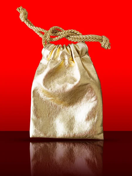 Χρυσό δερμάτινη τσάντα — Φωτογραφία Αρχείου