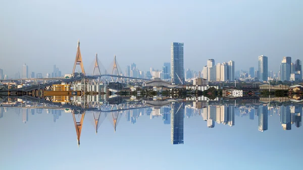 Отражение видов на город Бангкок — стоковое фото