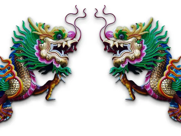 Twin čínský drak socha na bílém pozadí — Stock fotografie