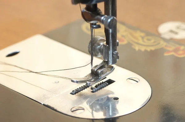 Old rarity stitching machine — Stock Photo, Image