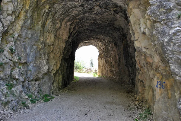 Túnel escavado — Fotografia de Stock