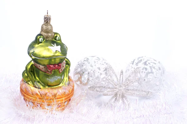 Ozdoby Vánoce, žába skleněná cetka — Stock fotografie