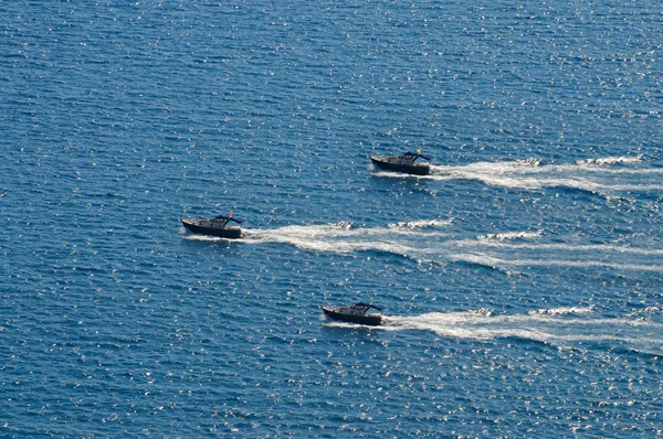 Dynamisches Speedboat-Rennen — Stockfoto