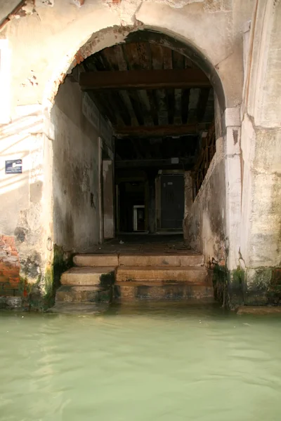 Passos para a água, Veneza — Fotografia de Stock