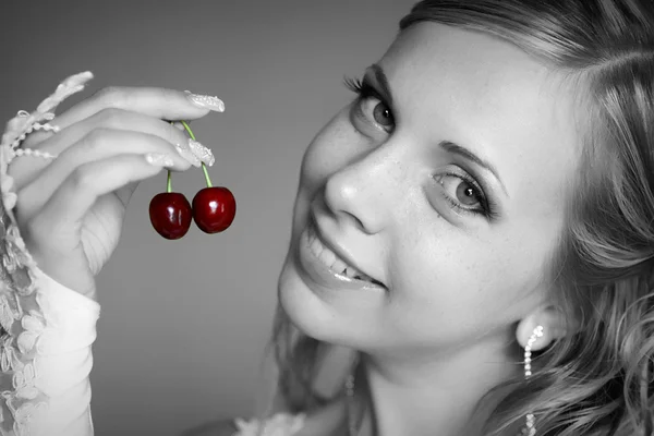 Bride with cherry — Stock Photo, Image