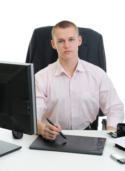 Νεαρός σχεδιαστής does the δουλειά στον υπολογιστή σας. — Φωτογραφία Αρχείου