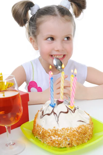 Bella bambina festeggia il compleanno — Foto Stock