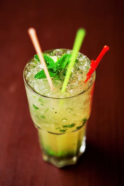 Fresh mojito cocktail on glass — Stock Photo, Image
