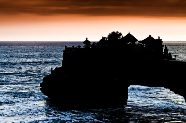 Sunset in Tanah Lot Temple — Stock Photo, Image