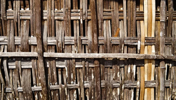 Ближе Бамбуковому Забору Связанному — стоковое фото